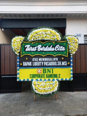Papan Bunga Duka di Kalimanggis